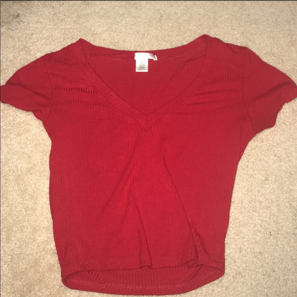 Red v neck crop top